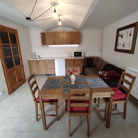 Ferienwohnung Statek Tomandlov Driten Exterior foto